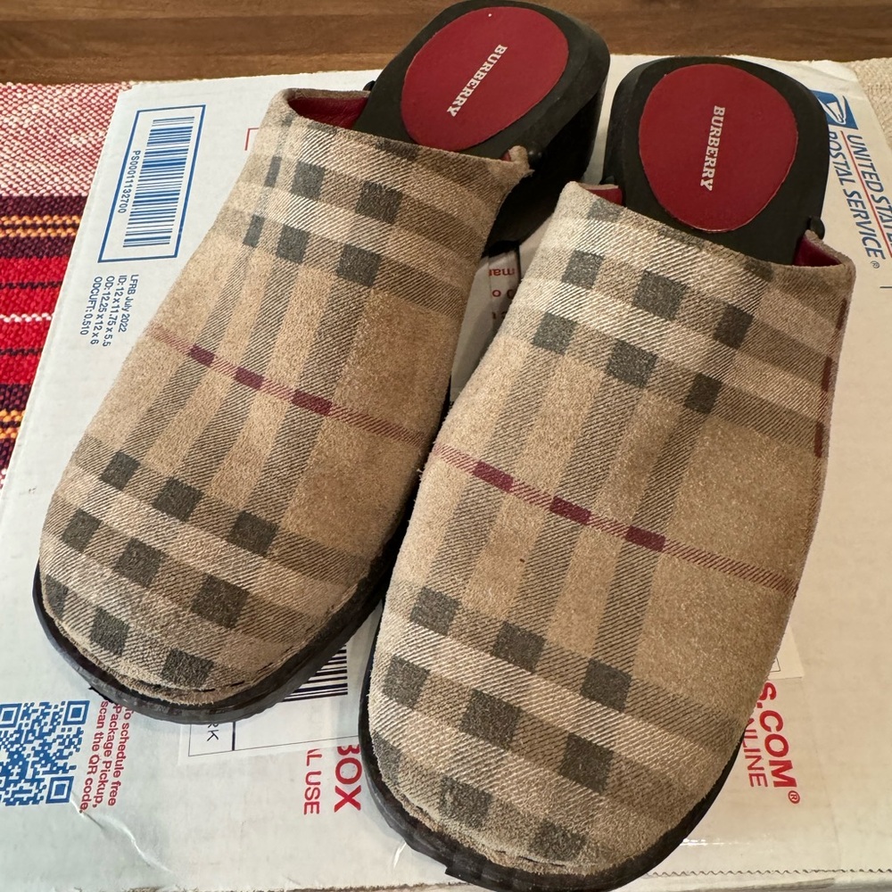 Burberry Plaid Shoes